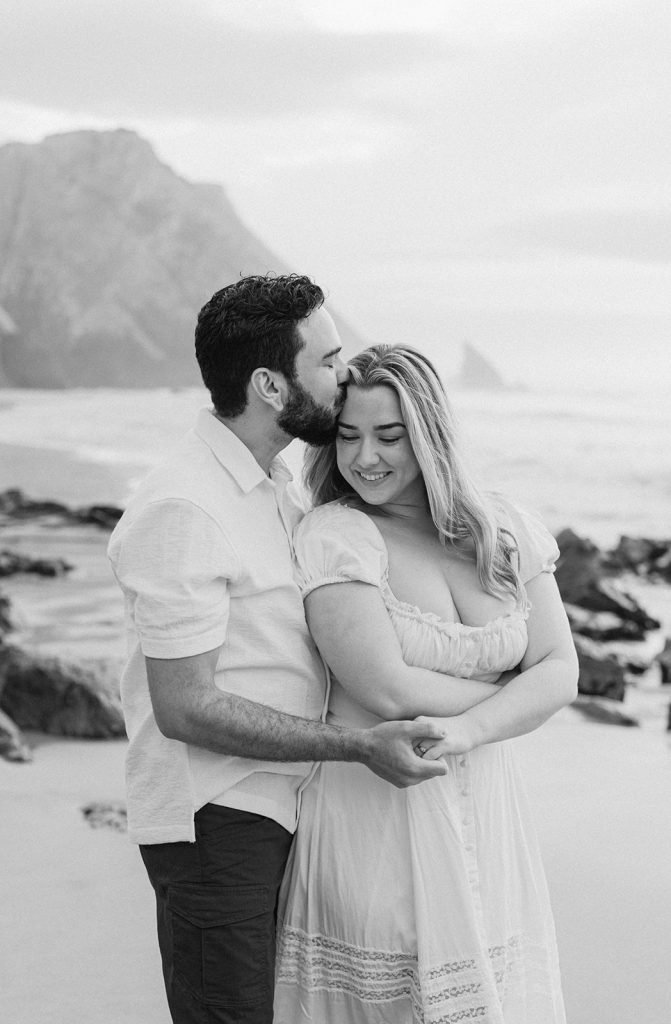 A Romantic Beach Engagement Photoshoot in Lisbon
