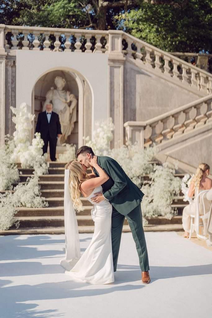 Wedding at Vandelli Botanical Garden in Lisbon