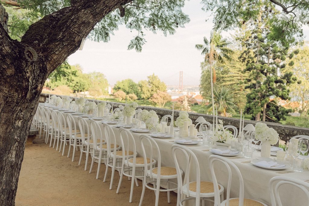 Wedding at Vandelli Botanical Garden in Lisbon