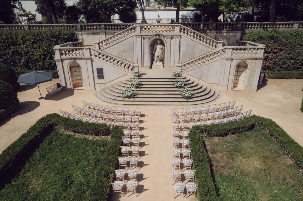 Outdoor ceremony setup at Vandelli Botanical Garden in Lisbon